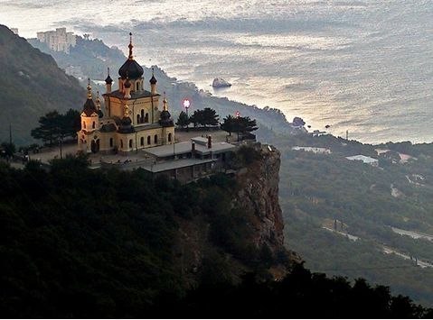 Храм в Форосе, Украина.
