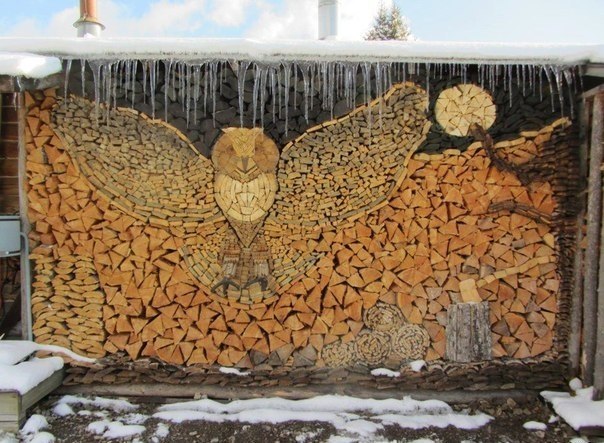 Правильно сложенные дрова.